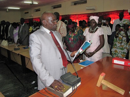 N. Bahr el Ghazal State Govenor Paul Malong taking oath of office in Aweil 24 May 2010 (GoSS)