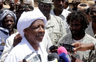 Sudanese presidential assistant Nafie Ali Nafie speaks to the press in El-Fasher, Northern Darfur on July 25, 2011. (Getty)