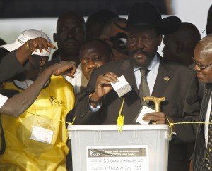 South Sudan President Salva Kiir casts his vote in the 2010 general elections. (Reuters)