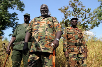 Malik Agar (C), leader of the SPLM-N with Major General Ahmed Omda Buday (R) and Brigadier General Stephen Amad (L) © Photo: Jared Ferrie