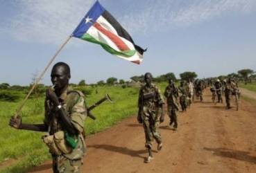 SPLA troops redeploy south from Abyei in central Sudan in 2008 (AFP)