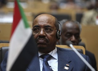 Sudanese President Omar Hassan al-Bashir attends the inauguration of the new African Union (AU) Building in Ethiopia's capital Addis Ababa, January 28, 2012 (REUTERS)