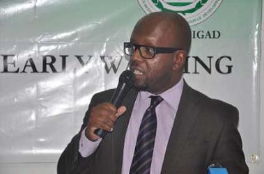 Martin Kimani, the CEWARN director speak at the launch of the CEWERU in Juba, May 30, 2012 (ST)