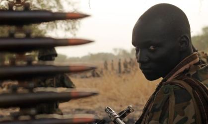 South Sudan army (SPLA) soldier in Panakuach, Unity State, April 24, 2012 (Reuters)