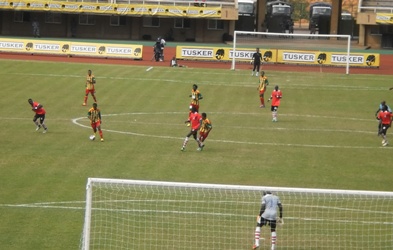 ethiopian_and_south_sudanese_players_at_mandela_stadium_november_24_2012_st_.jpg