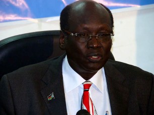 South Sudan's information minister, Benjamin Marial, at a press conference in Juba, 13 June 2012 (ST)