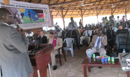 Vice President, Riek Machar, launches the training of 200 peace mobilizers in Juba, April 8, 2013 (ST)
