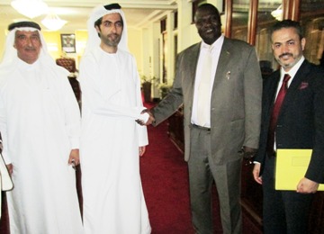 South Sudan VP Riek Machar shaking hands with representatives of major investors from UAE, May 21, 2013, Juba (ST)