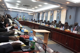 South Sudan cabinet in session September 1, 2012 (file/photo ST)