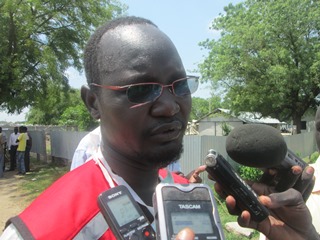 South Sudan Red Cross state director David Gai speaks to the media about the situation in Jonglei (ST)