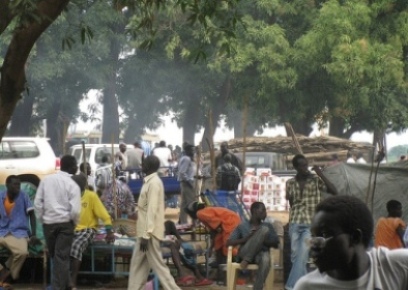 A picture for Juba Port, with returnees who arrived from the north on 28 June 2011, days before the official proclamation of South Sudan independence (Photo BBC World Service)