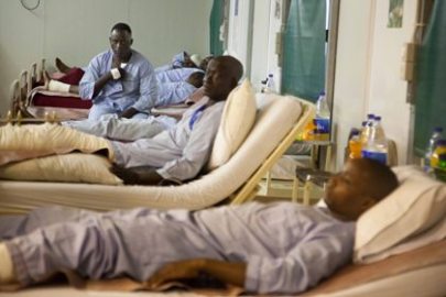 Tanzania soldiers recover in the UNAMID hospital in Nyala from the injuries suffered in an ambush that occurred on Saturday 13 July in Khor Abeche, on 14 July 2013 (Photo by Albert González Farran, UNAMID)