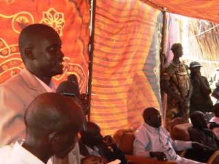 The Payinjiar community at a meeting in Bentiu town, August 23, 2015 (ST)