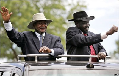 Ugandan leader Yoweri Museveni (L) and his South Sudan counterpart Salva Kiir (AFP/ file photo)