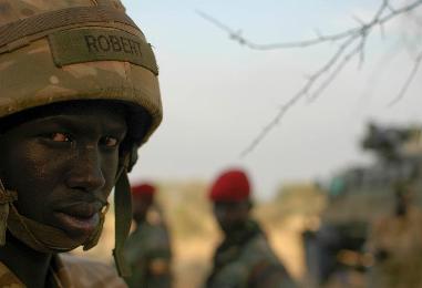A South Sudanese government soldier pictured on 18 January 2014 in Bor, a strategic town South Sudanese government forces backed by Ugandan troops recaptured from rebel forces loyal to deposed vice-president Riek Machar (Photo: AFP/Charles Lomodong)