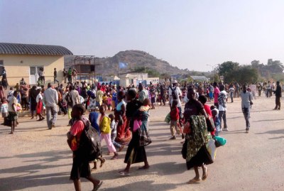 Civilians seeking protection, arrive in the UN House compound on the southwestern outskirts of Juba (AFP PHOTO).