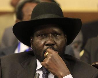 President Salva Kiir attends a session during the 25th Extraordinary Summit of the IGAD on South Sudan in Addis Ababa March 13, 2014 (Photo Reuters/Tiksa Negeri)