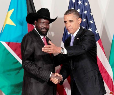 South Sudan's Salva Kiir (L) and US President Barack Obama at the White House in Washington (londoneveningpost)