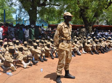 Members of the Sudan People's Liberation Army (SPLA) attend commemorations in Bor, the capital of South Sudan's Jonglei state, on 22 May 2014 (ST)