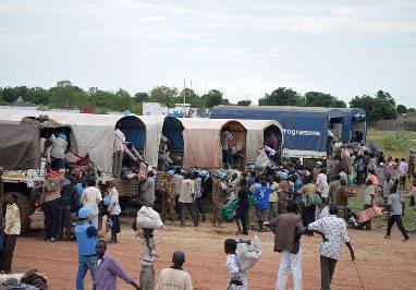 The United Nations MIssion in South Sudan evacuates civilians in Unity state capital Bentiu after the town was recaptured by rebels form government troops in April (Photo: UNMISS)