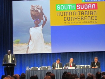 South Sudan's foreign affairs minister, Barnaba Marial Benjamin, delivers a speech at the the opening day of the Humanitarian Pledging Conference in Olso, Norway, on 19 May 2014 (ST)