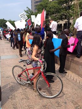 South Sudanese demonstrators gathered outside president Salva Kiir's hotel in Washington on 6 August 2014 calling for his resignation