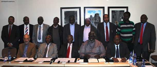 A group photo after the signing of the agreement on national dialogue and constitutional process on 5 September 2014 (Photo courtesy of the AUHIP)
