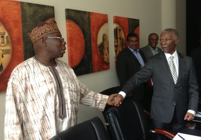 Former Nigerian leader Olusegun Obasanjo (L) and South Africa's former president Thabo Mbeki (AU photo)