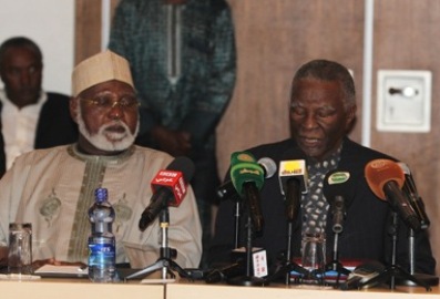 AUHIP chief Thabo Mbeki (R) speaking at the opening session for peace talks between the Sudanese government and the SPLM-N in Addis Ababa on 12 November 2014 (Photo courtesy AUHIP)