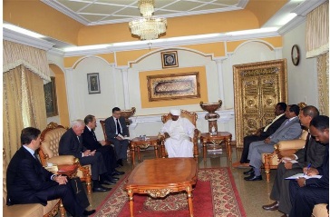 Sudanese president Omer Hassan al-Bashir meeting with Russian deputy foreign minister Mikhail Bogdanov in Khartoum June 3, 2015 (SUNA)