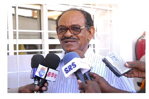 العميد عبد العزيز خالد رئيس التحالف الوطني السوداني