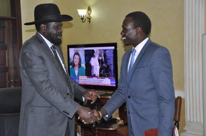 President Salva Kiir Mayardit greets state minister Lam Tungwar Kueigwong  in Juba where he received a delegation led by Unity State deputy governor Mabek Lang to discuss the security situation there on Friday 25 September 2015 (ST Photo)