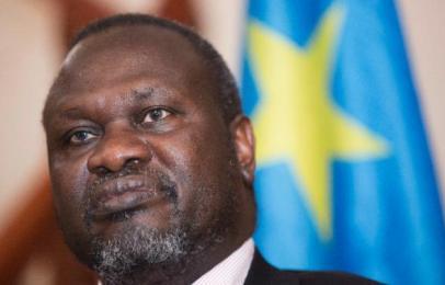 South Sudanese rebel leader Riek Machar looks on during an interview at his residence on August 31, 2015 in Addis Ababa, Ethiopia (Photo AFP /Zacharias Abubeker)