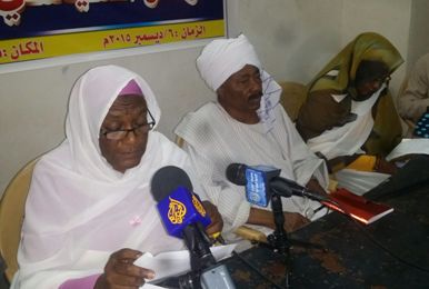 National Umma Party 'NUP)’s General-Secretary Sara Nugd Allah speaks in a press conference held in Khartoum on Sunday December 2015 (ST)