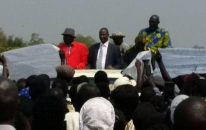 Head of SPLM-IO, Taban Deng Gai,  team received in Pagak after return from Juba, 19 January 2016 (ST photo)