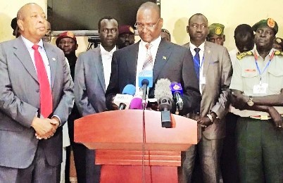 SPLM-IO Chief Negotiator, Taban Deng Gai, leader of advance team, with David Deng Athorbei, chairman of national committee, hold a press conference in Juba airport upon arrival on Monday, 21 December 2015 (ST Photo)