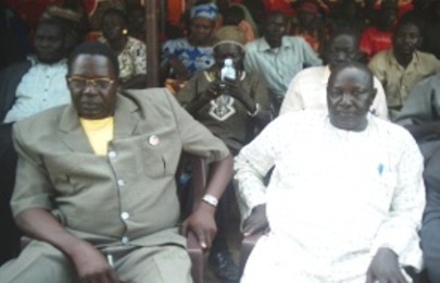 File photo showing the then Commissioner of Terekeka County, Juma Ali Malou  (L) with  Bor County Commissioner, Abraham Jok Aring (ST)