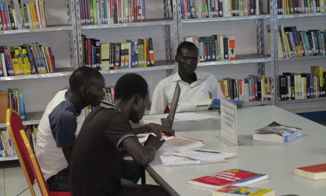Group of Juba University students working in library (ST Photo)