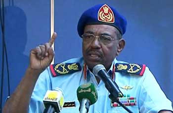 القائد الاعلى  للقوات المسلحة السودانية المشير عمر البشير