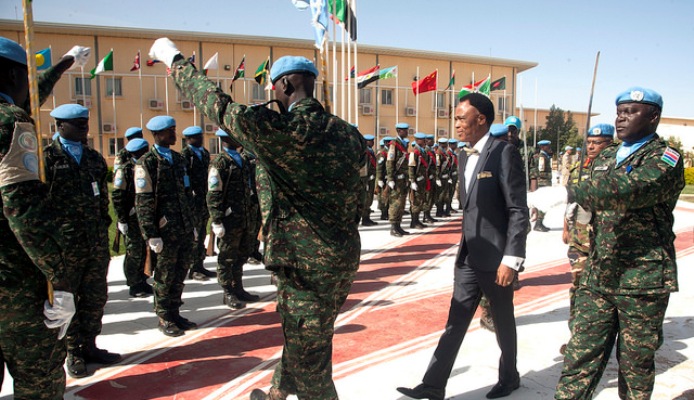 Martin Uhomoibhi reviews an honour guard shortly after his arrival at the Mission’s headquarters in El Fasher to assume his new functions. On 11 January 2016 (UNAMID Photo)