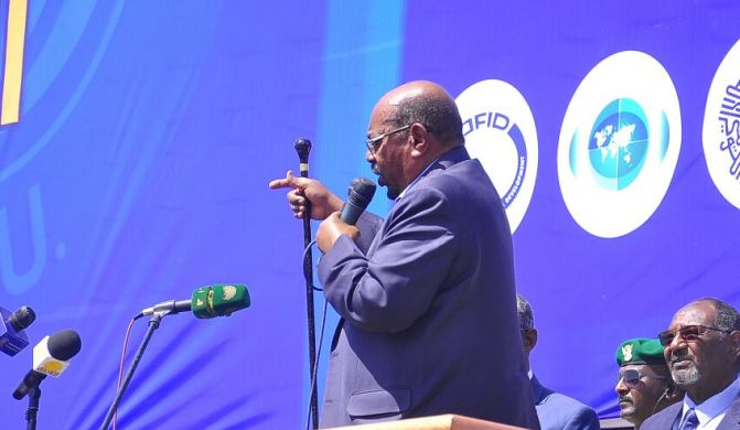 Al-Bashir speaks at the opening of power production plant from Upper Atbara and Setait Dam on 2 February 2017 (ST Photo)