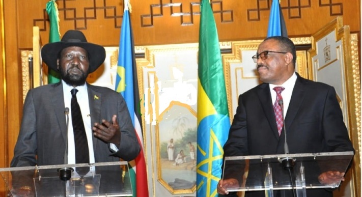 President Salva Kiir and Prime Minister Hailemariam Desalegn speak after the signing of bilateral cooperation agreements in Addis Ababa on 24 February 2017 (ENA Photo)