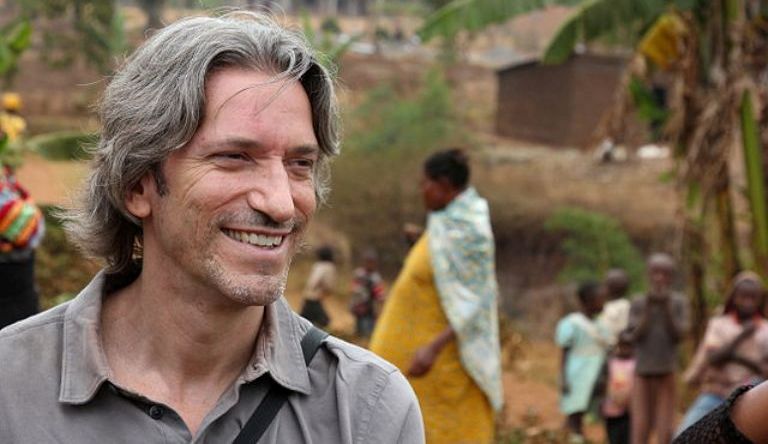 John Prendergast in Congo 2010 . (Jeff Trussell/Enough Photo)