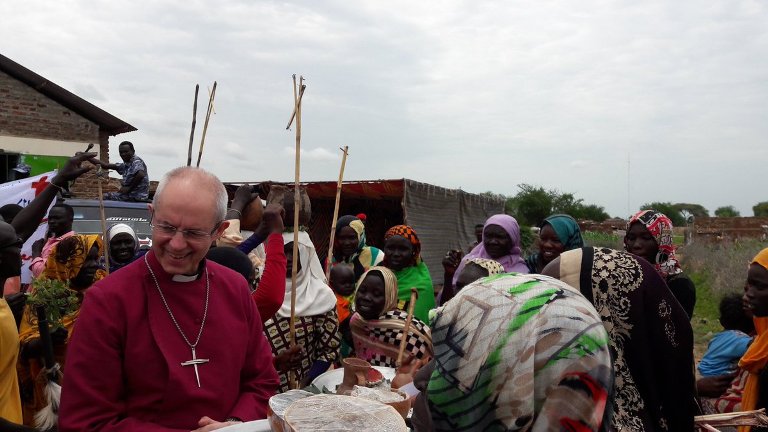 The Archbishop of Canterbury, Justin Wilby greets IDPs and refugees in Kadugli on 29 July 2017 (Photo Michael Aron's? Twitter page)