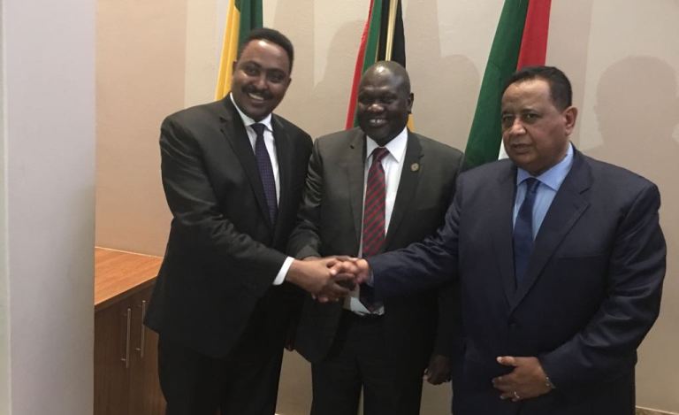 rom the left Ethiopia’s FM Workneh Gebeyehu SPLM-IO leader Riek Machar and Sudanese FM Ibrahim Ghandour pose for a picture in Johannesburg on 5 Oct 2017 (ST Photo)