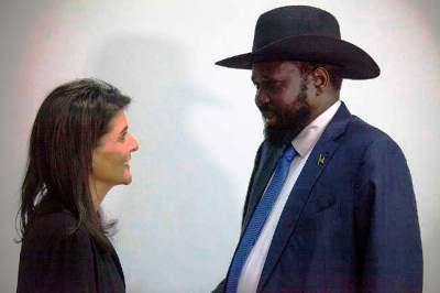 US Ambassador to the United Nations Nikki Haley (L) looks on as she meets President of South Sudan, Salva Kiir at The President Office in Juba on October 25, 2017 (AFP)