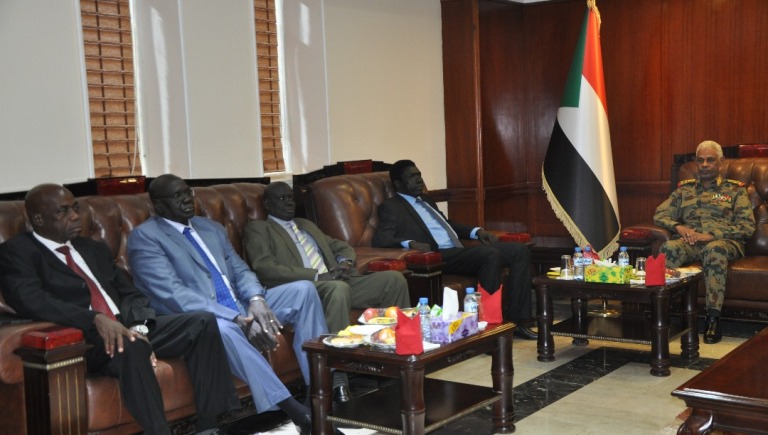 Sudan defence minister receives South Sudanese delegation of the joint security committee on Sunday 1 April 2018 (ST Photo)