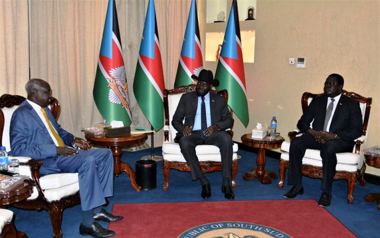 South Sudan Ambassador to U.S. Philip Jada (R) received by President Kiir (C) in presence with FM Nhial Deng Nhial on 20 August 2018 (Photo South Sudanese presidency)