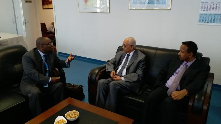 UN Independent Expert Aristide Nononsi meets with Sudan Justice Minister Salim and Ambassadr Ismail in Geneva on  25 Sept 2018 (Photo SUNA)