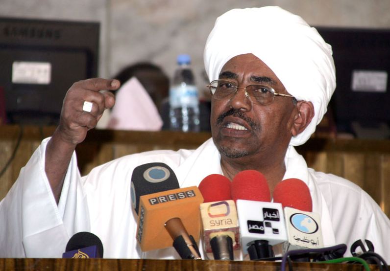 Sudan's President Omer al-Bashir addressing the parliament on 9 April 2012 - (Photo SUNA)